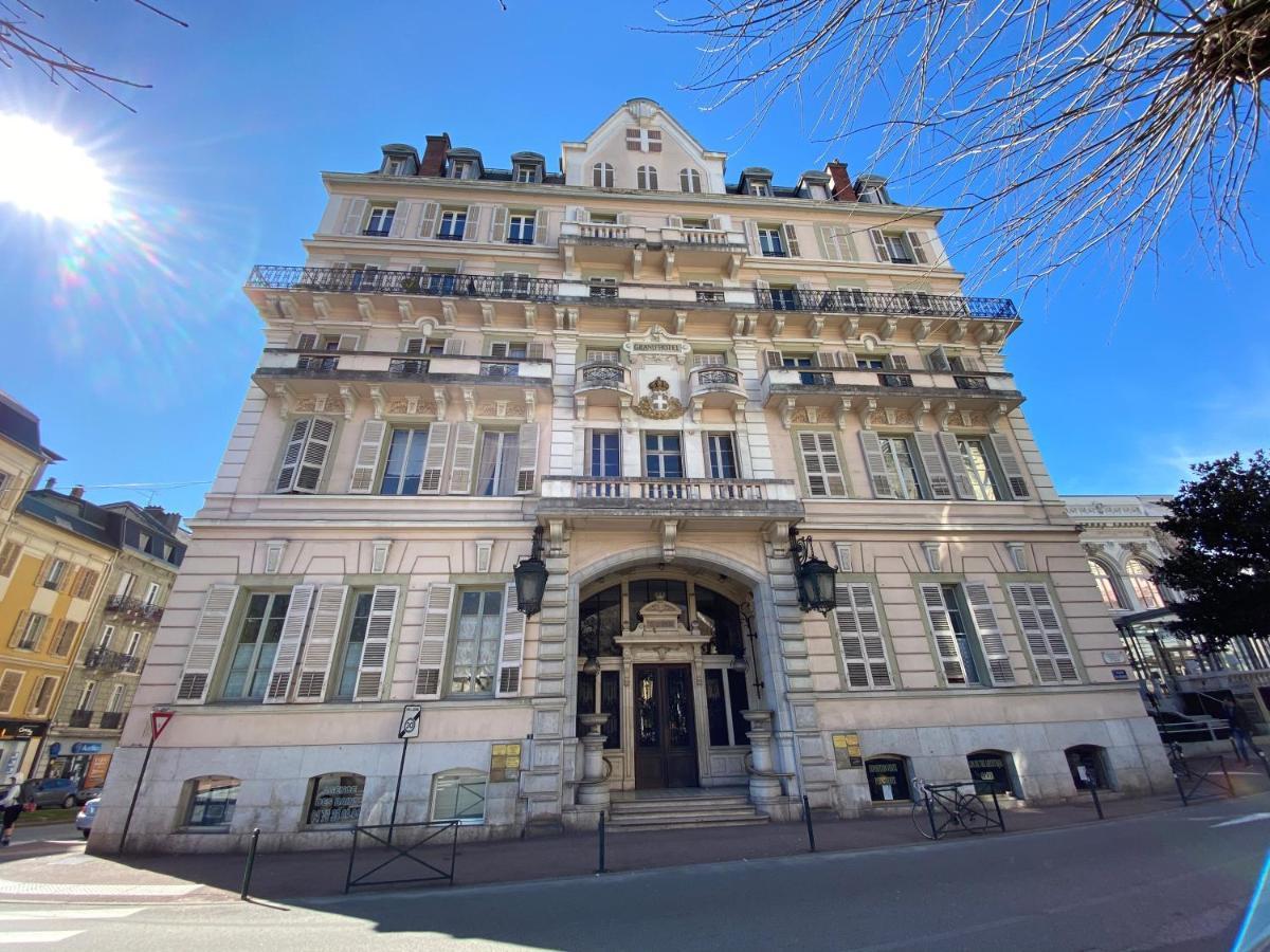 Location Dans Le Grand Hotel D'Aix Les Bains Aix-les-Bains Buitenkant foto